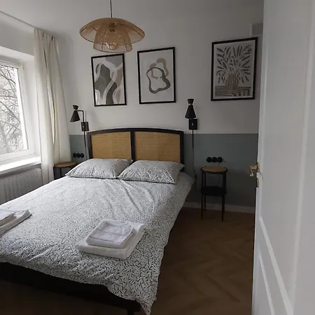 Olive Garden Center Apartment Warsaw
