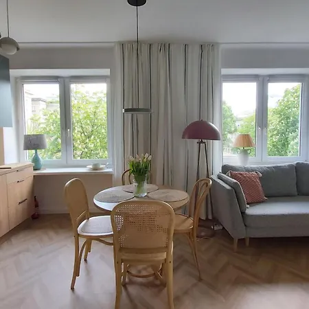 Olive Garden Center Apartment