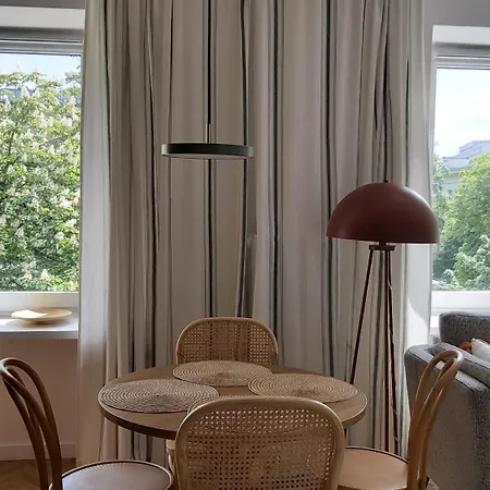 Olive Garden Center Apartamento Varsóvia